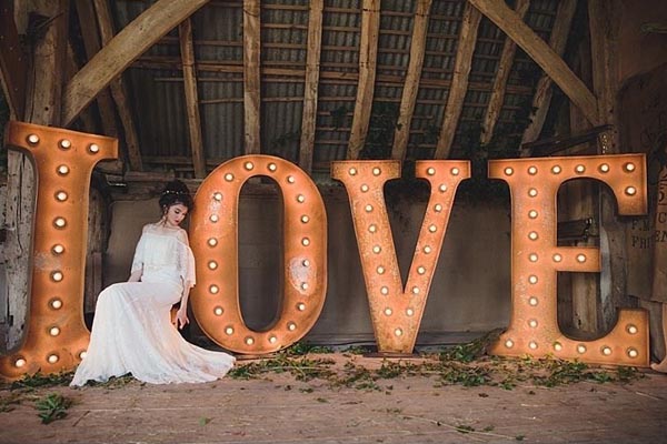 hire 5ft light up letters